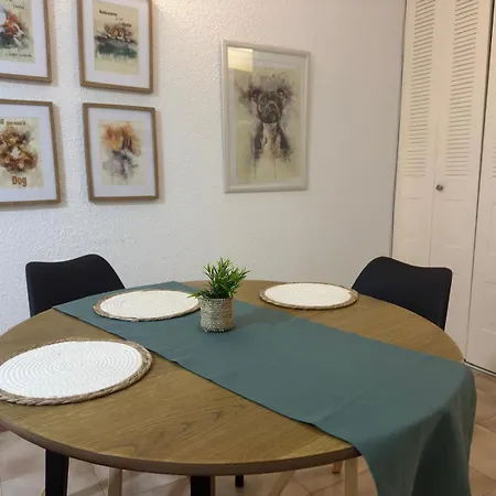 Cozy Wild * 洛斯克里斯蒂亚诺斯