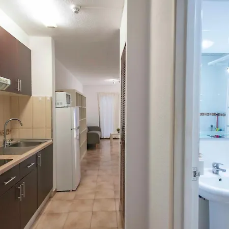 Cozy Wild Apartment *